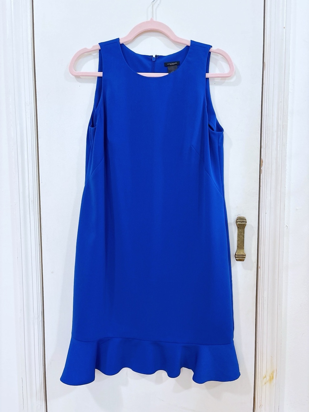 Anne Taylor Blue Mid-Dress